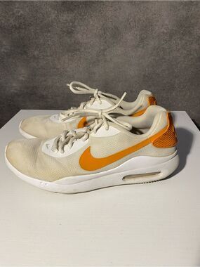 Nike Air Max Oketo White Orange Peel Running Shoes AQ2231-101 Women's Size 9⁠